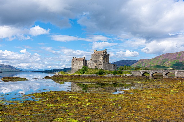 The 5,000-year-old wooden island hiding beneath a Hebridean loch